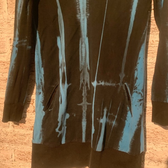 Rhythm long v neck sweater - Picture 3 of 4